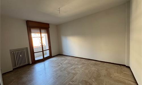 MODENA - MADONNINA - APPARTAMENTO 1 LETTO con GARAGE