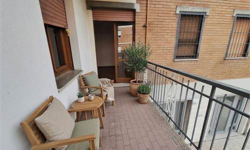 APPARTAMENTO TRE CAMERE, DUE BAGNI, TERRAZZINO E GARAGE